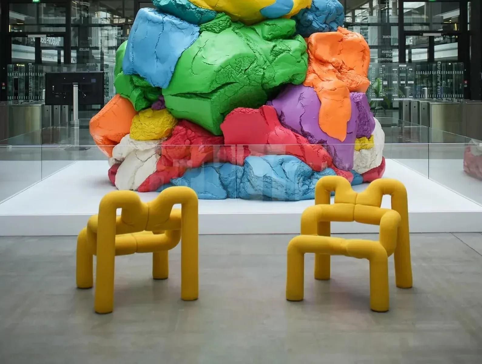 Station F - Vue partielle - Mobilier