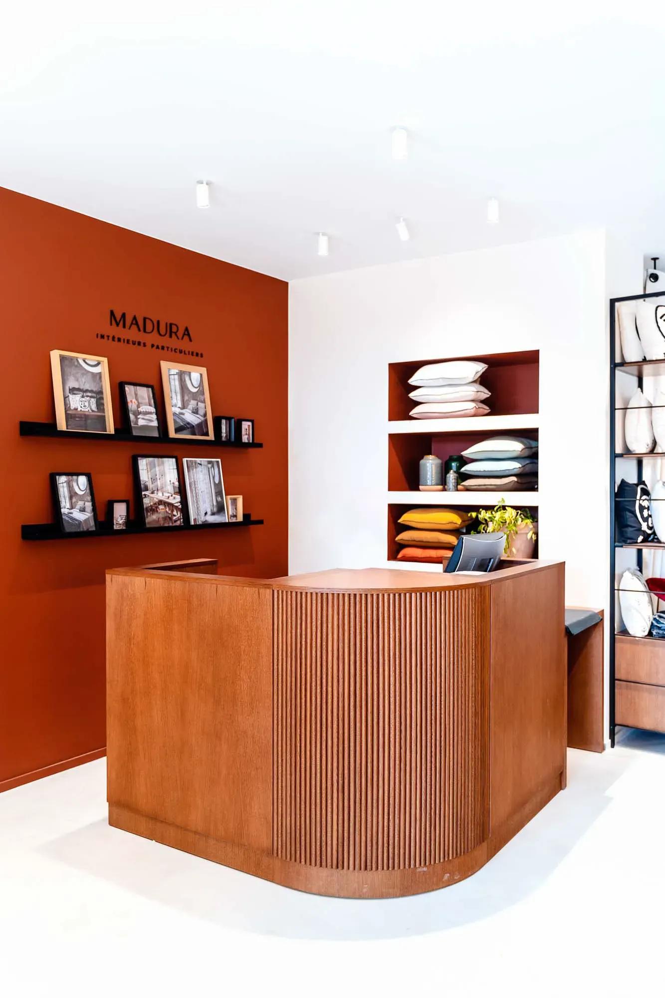Madura - Intérieur de la boutique 